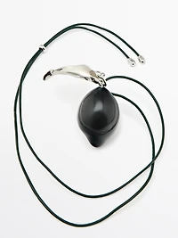 Pendant with glass lemon piece