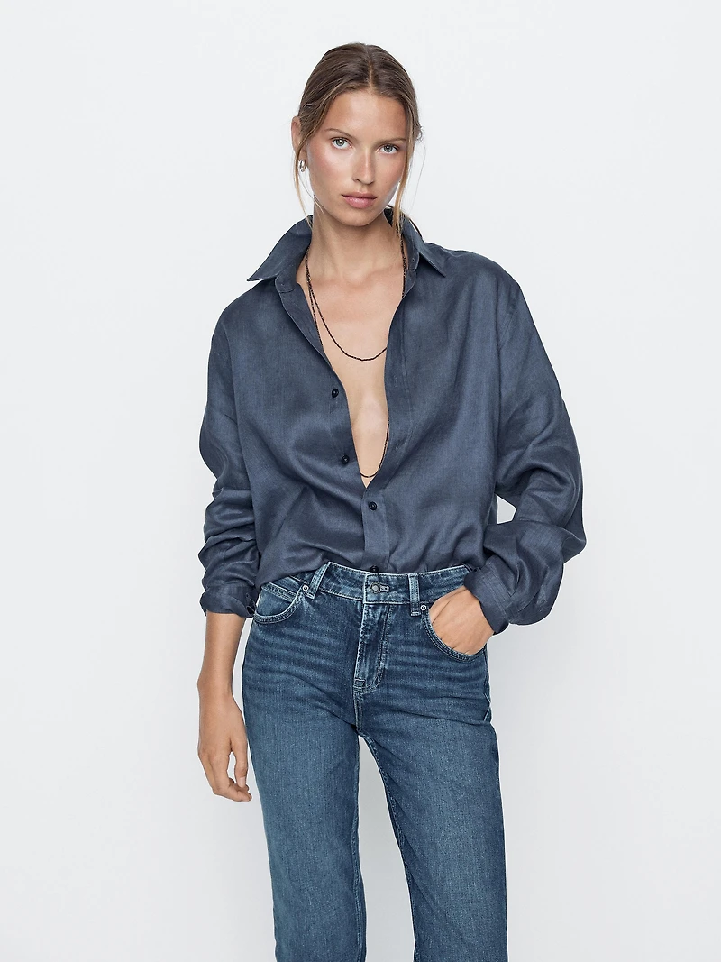 Mid-rise slim fit jeans