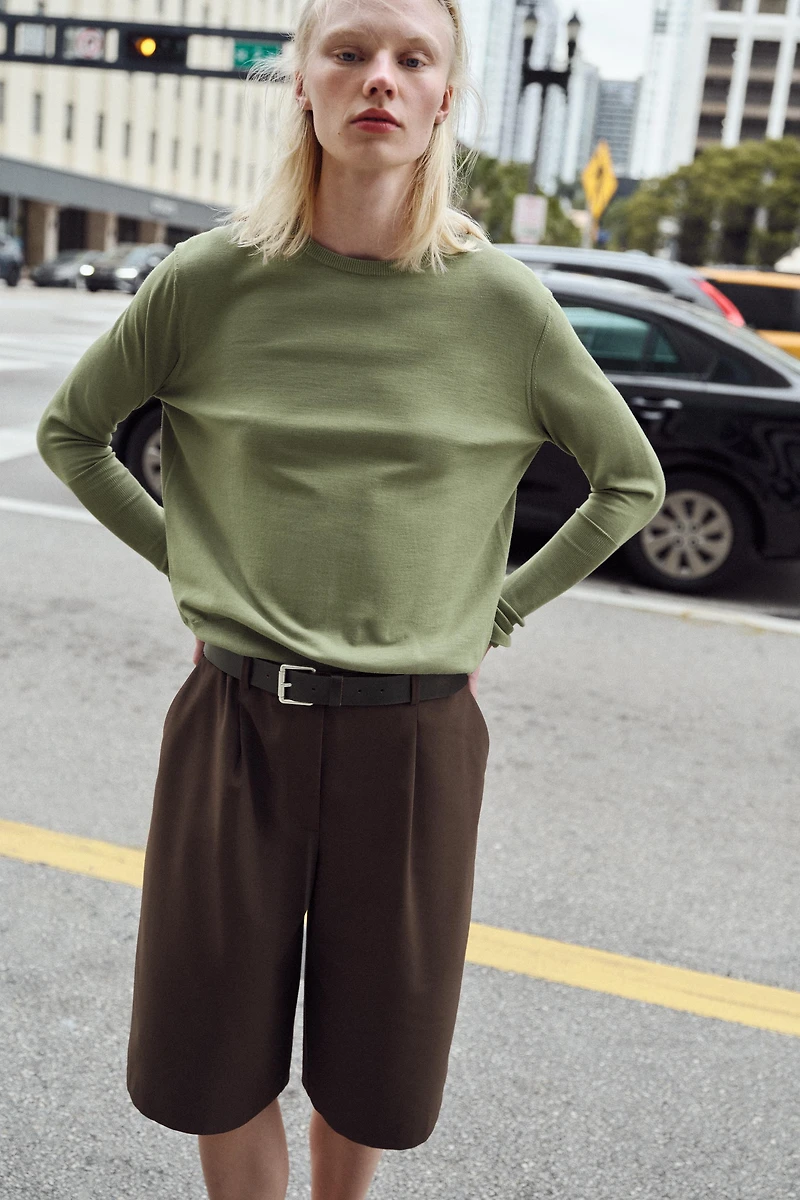 EXTRA FINE KNIT JUMPER