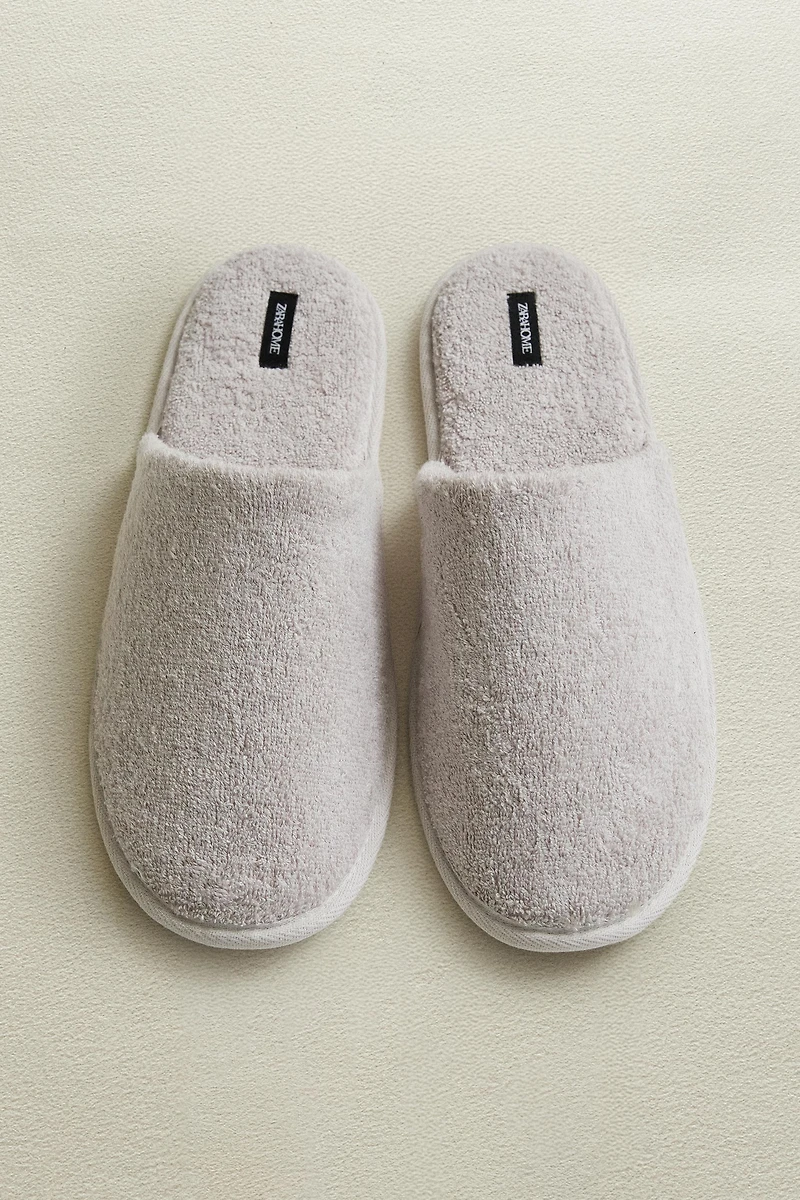 TERRY BATHROOM SLIPPERS