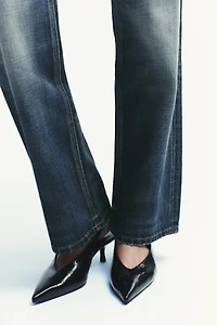 CHAUSSURES OUVERTES À L'ARRIÈRE TALONS