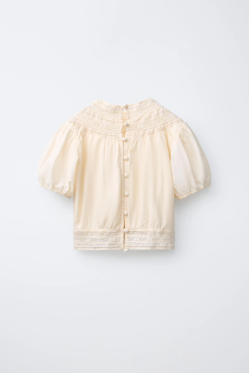 EMBROIDERED BLOUSE