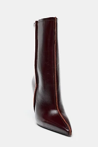 LEATHER POINTED ANKLE BOOTS