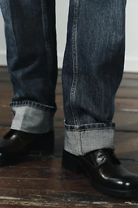 MID-RISE FOLDED STRAIGHT LEG JEANS