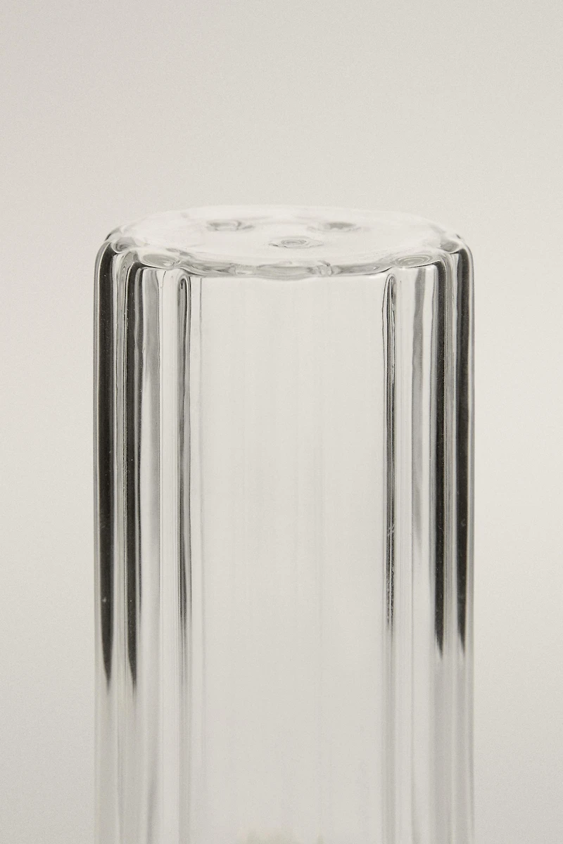 BOROSILICATE GLASS SALT SHAKER