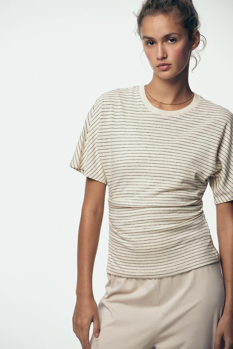 T-SHIRT RUSTIQUE PLIS