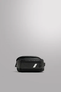 TROUSSE DE TOILETTE DE SPORT