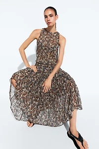 Printed dress with sash detail