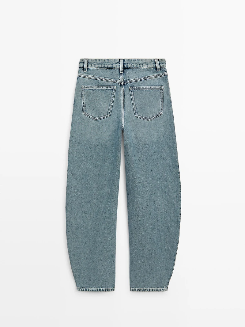 High-waist barrel fit jeans