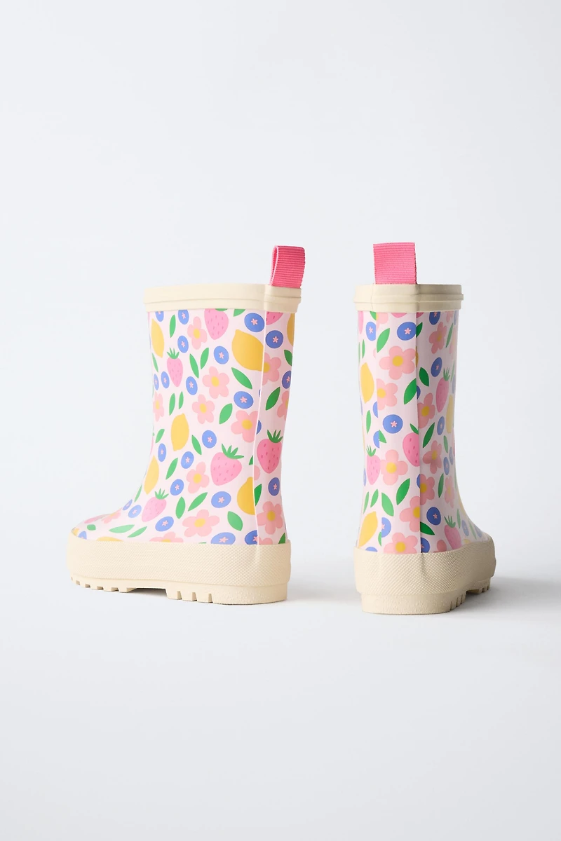 PRINTED RAIN BOOTS