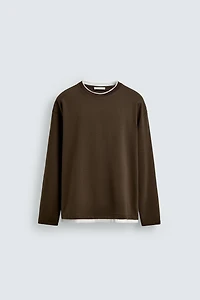 T-SHIRT AVEC FINITIONS DOUBLES EN CONTRASTE