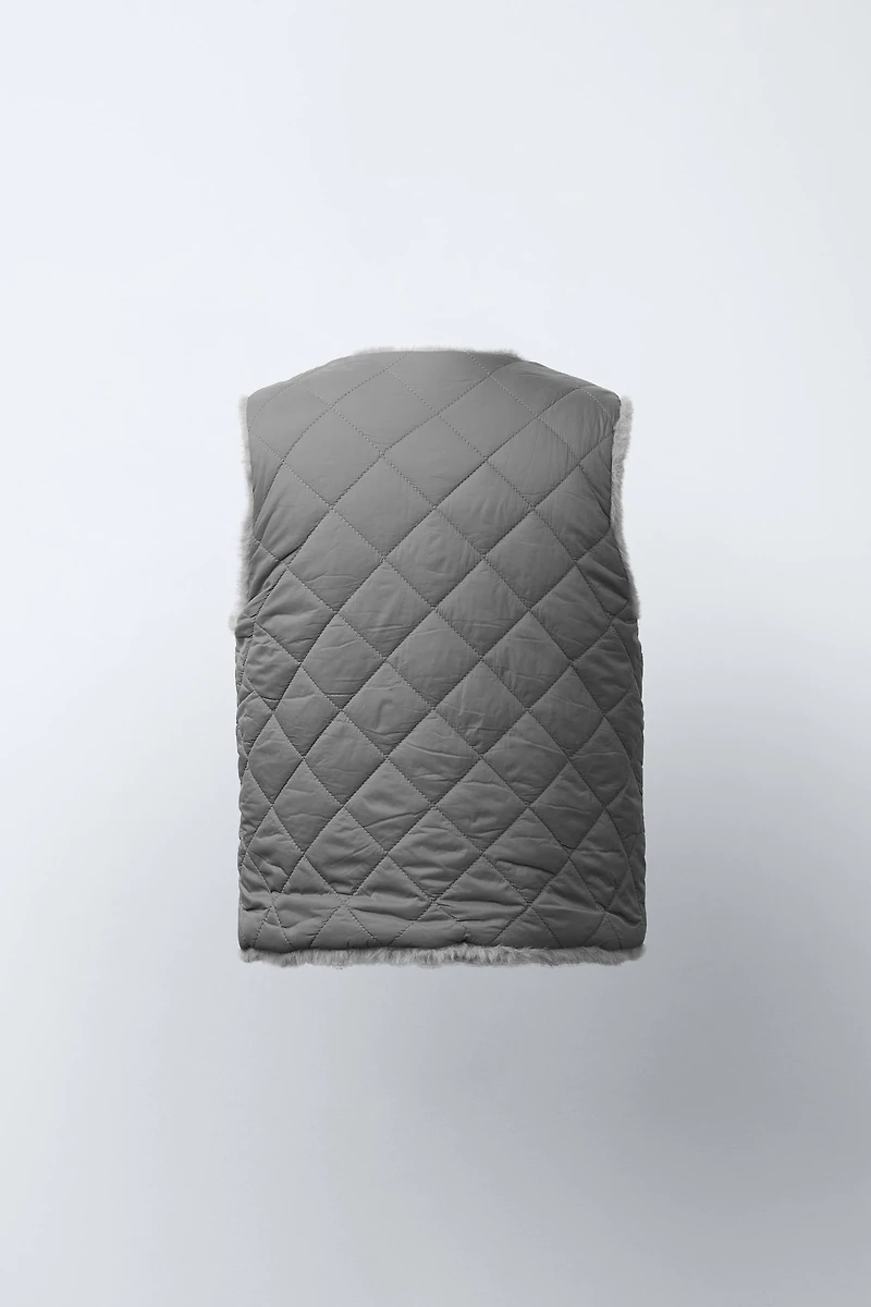 GILET RÉVERSIBLE EFFET FOURRURE