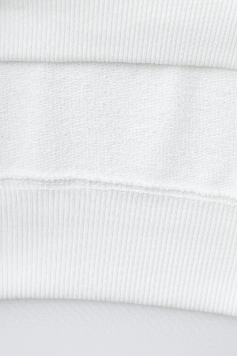 TEXT PATCH SWEATSHIRT