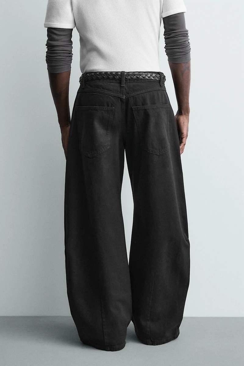 ZIPPERED BALLOON FIT JEANS