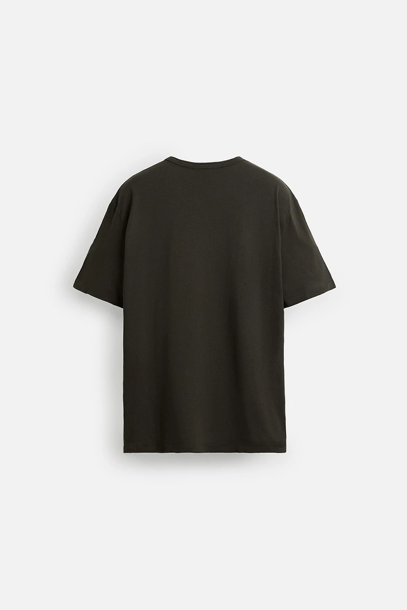 BASIC LIGHTWEIGHT T-SHIRT