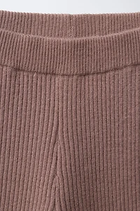 KNIT RUFFLE PANTS