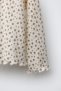 FLORAL ANIMAL FUZZY PATCH RIBBED T-SHIRT