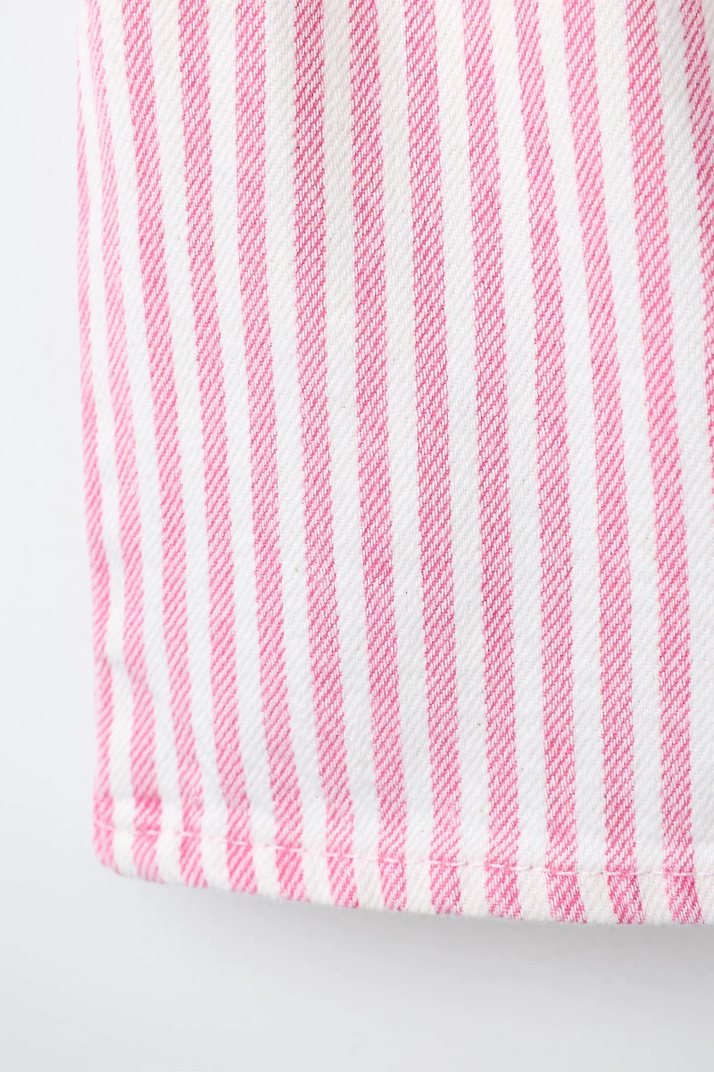 SHORT EN SERGÉ À RAYURES ET POCHES CŒUR