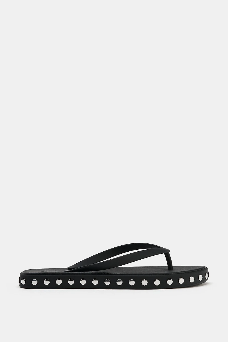 STUDDED FLAT SANDALS