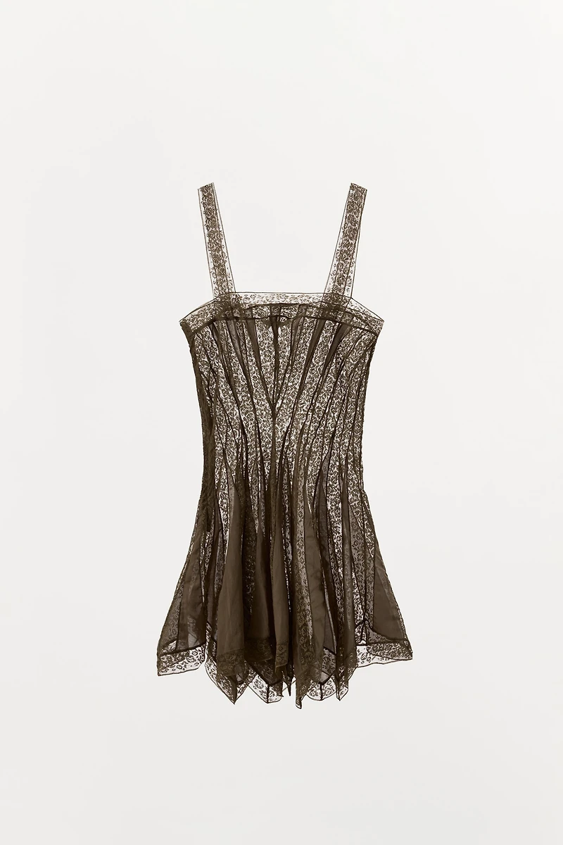 ROBE À BRETELLES AVEC DENTELLE LIMITED EDITION