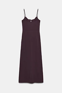 ROBE FLUIDE MI-LONGUE À BRETELLES