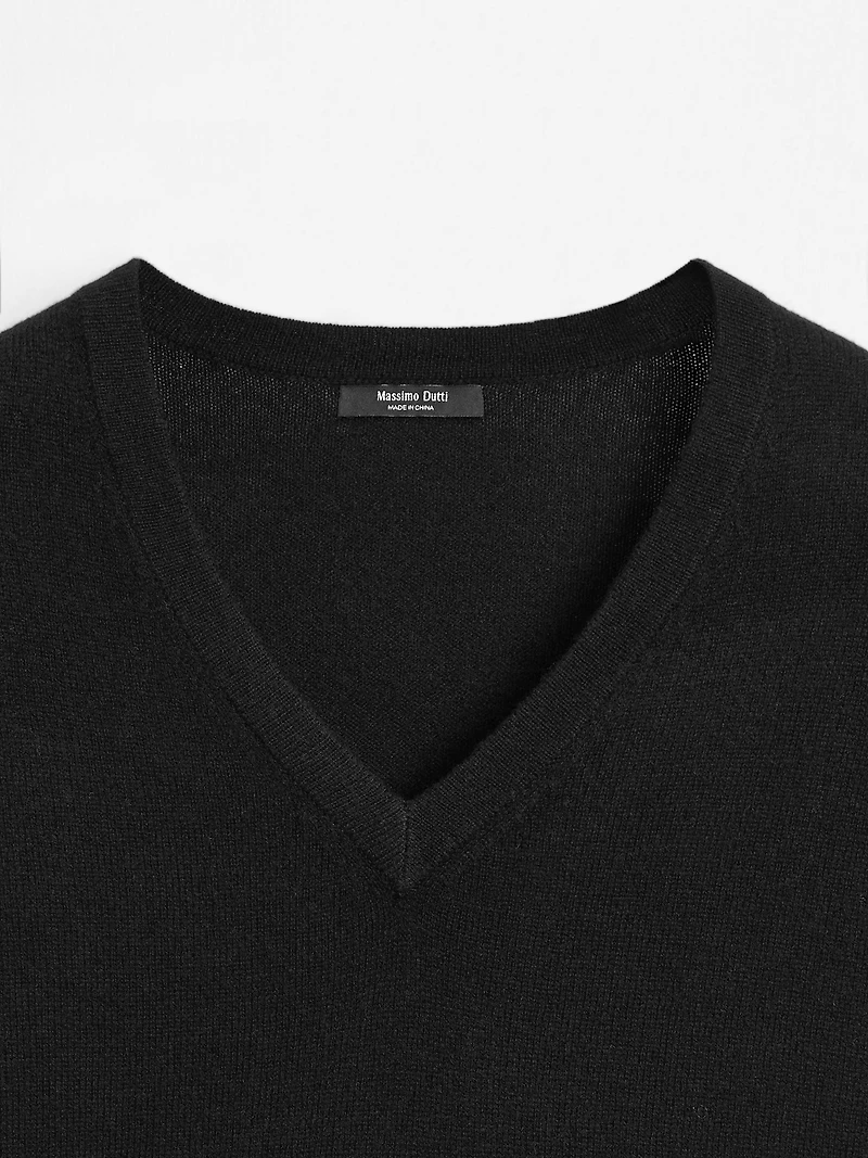 Wool blend V-neck sweater