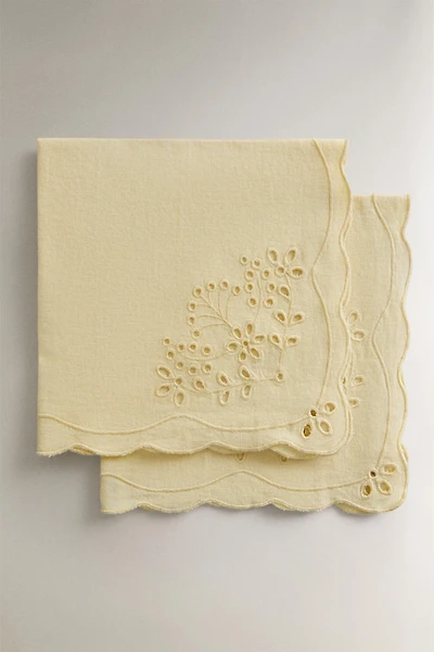 EMBROIDERED LINEN NAPKINS (PACK OF 2)
