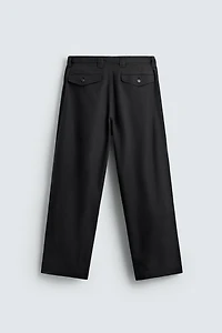 RELAXED FIT PLEATED PANTS