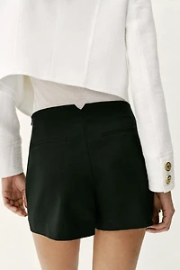 HIGH-WAISTED SHORTS