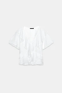 CHEMISE ROMANTIQUE À VOLANTS