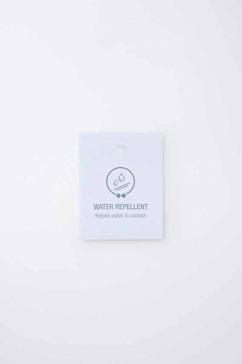 WATER REPELLENT LABEL PUFFER COAT