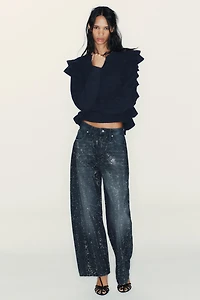 PULL EN MAILLE À VOLANTS