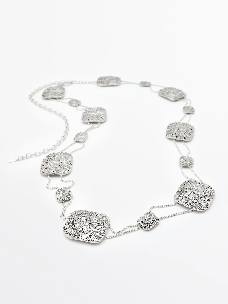 Textured chain and medallion belt