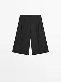 Long 100% wool Bermuda shorts