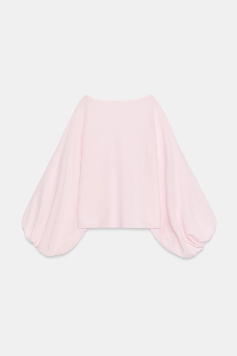 TOP EN MAILLE ET MANCHES AMPLES