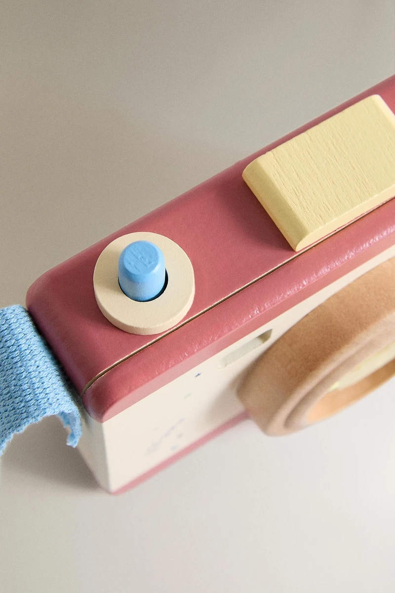 APPAREIL PHOTO JOUET MONSTRES & CIE ©DISNEY/PIXAR