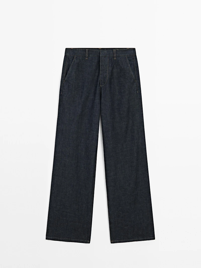 Straight-leg high-waist jeans