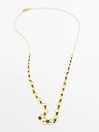 Chain necklace with beads