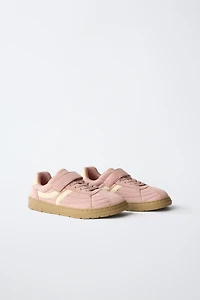 BAREFOOT SNEAKERS