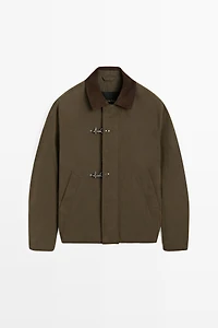 Jacket with leather collar detail