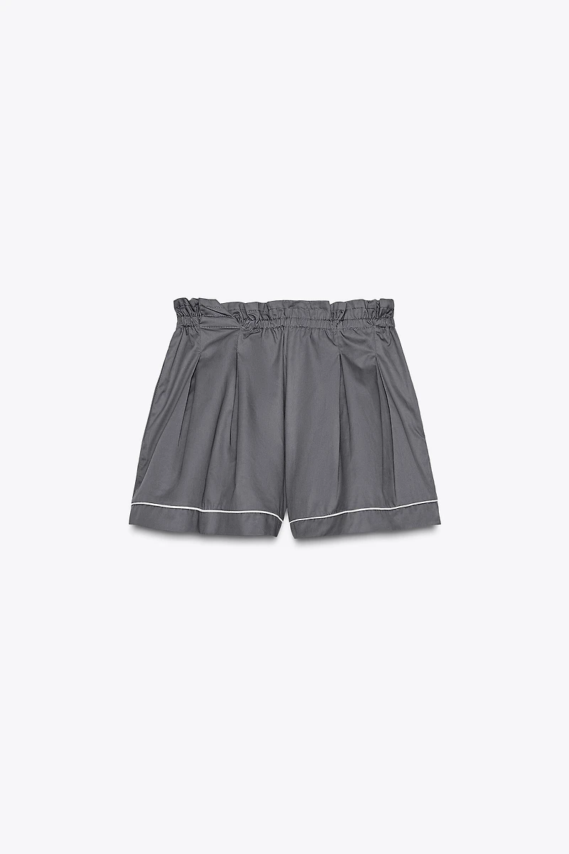 PIPING DETAIL VOLUME SHORTS