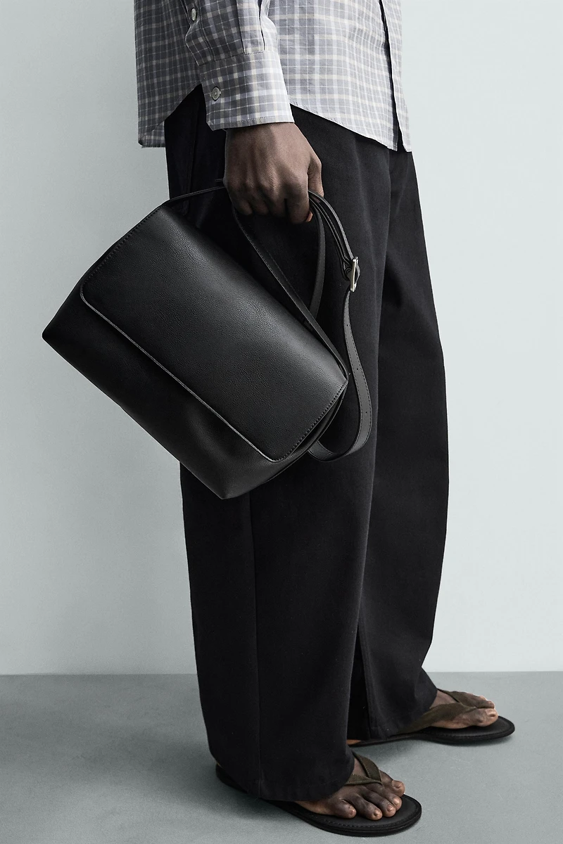 FLAP CROSSBODY BAG