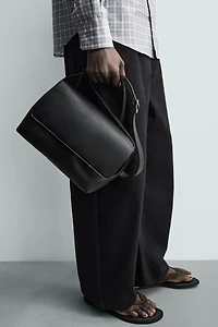 FLAP CROSSBODY BAG