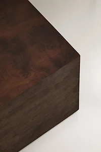ROOT WOOD CUBE TABLE