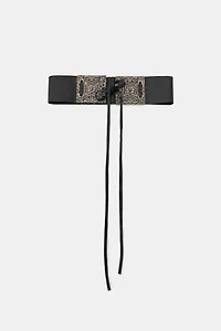 CEINTURE LARGE EN CUIR À BOUCLE TRAVAILLÉE