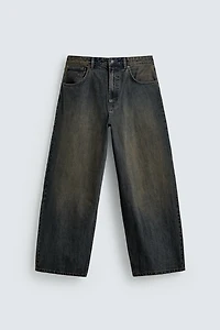 RIPPED BAGGY FIT JEANS