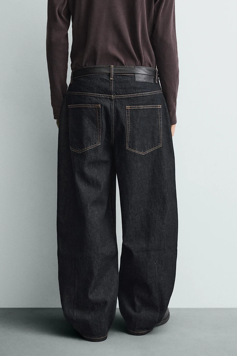 BALLOON FIT JEANS