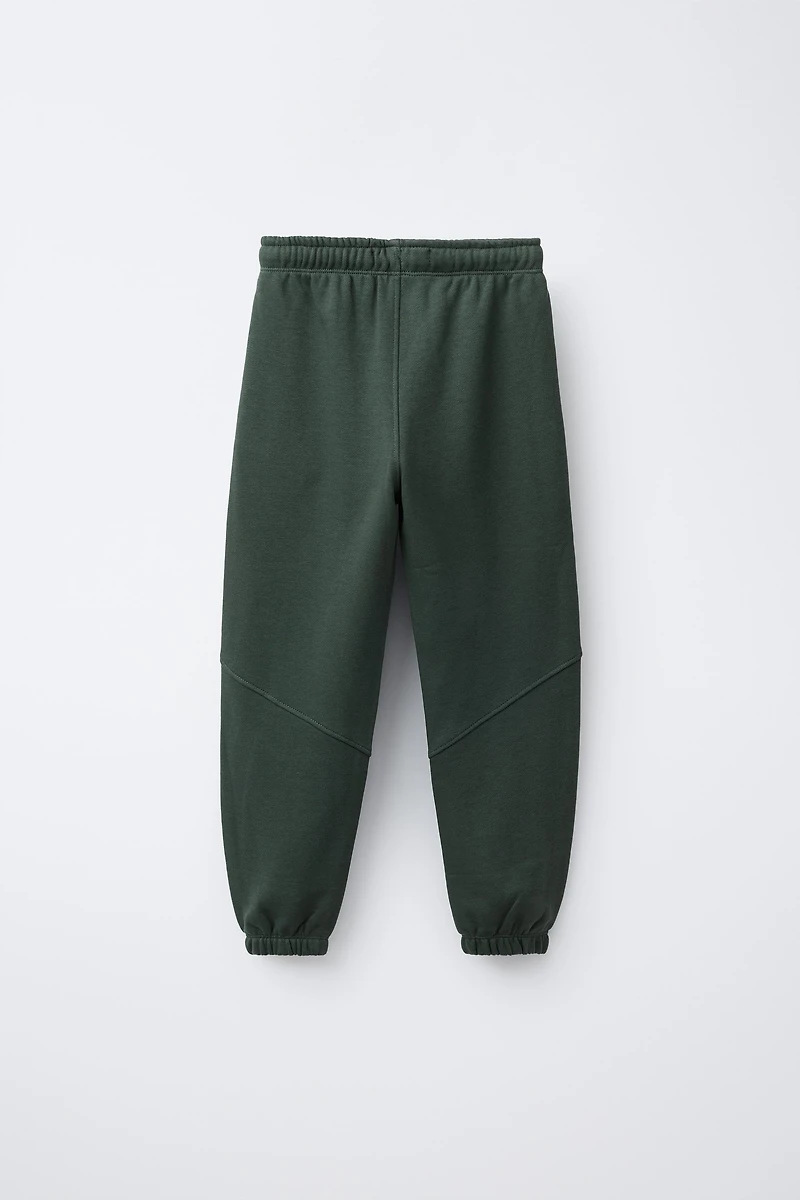 HOODIE AND JOGGER PANTS WITH LABELS SET