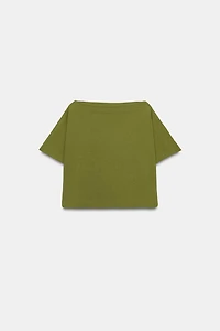 CAPE EFFECT CROP TOP