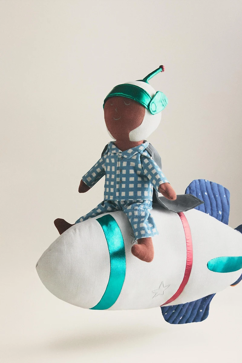 KIDS' SPACE PLUSH TOY